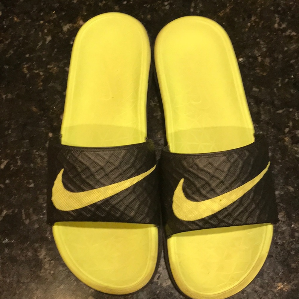 Nike slides